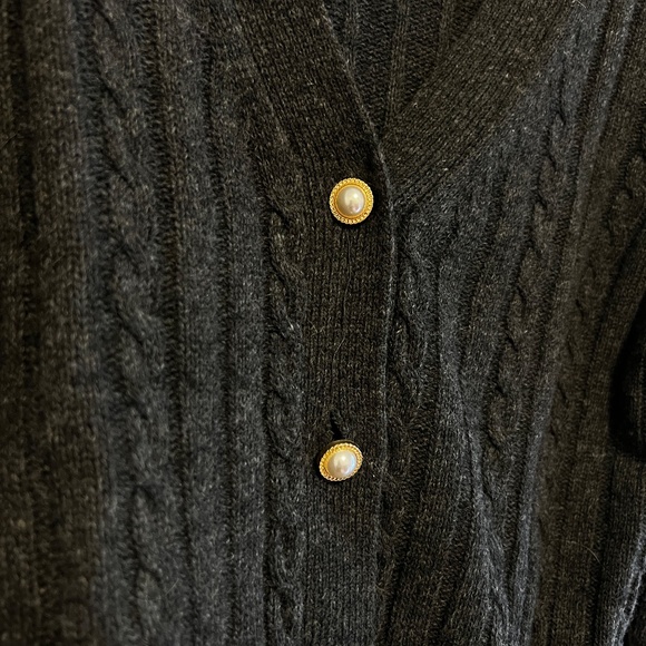 Sandro Wool Blend Gray Cable Cardigan with Pearl and Gold Buttons - Sz S - Picture 3 of 5